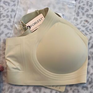 Cream Wireless Bra with Molded Cups for Everyday Comfort